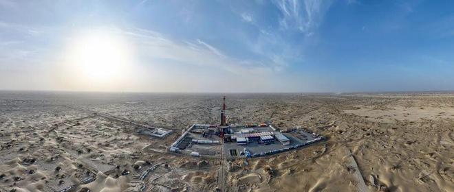 国 美在新疆 干在新疆开元棋牌app图说中(图3) 国 美在新疆 干在新疆开元棋牌app图说中(图3)