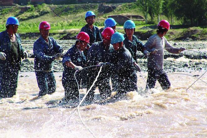 国 美在新疆 干在新疆开元棋牌app图说中(图5) 国 美在新疆 干在新疆开元棋牌app图说中(图5)